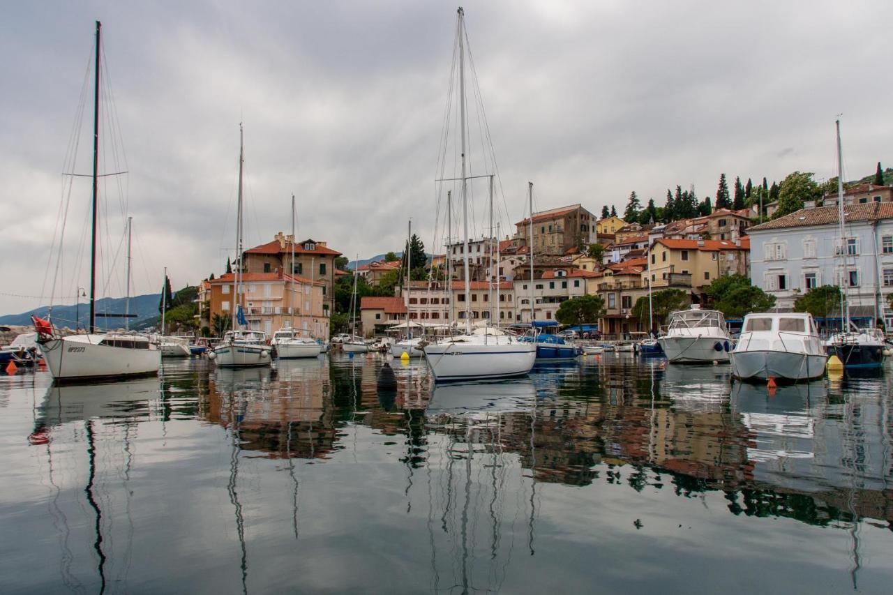 Apartments Matacin With Sea View Opatija Exterior foto
