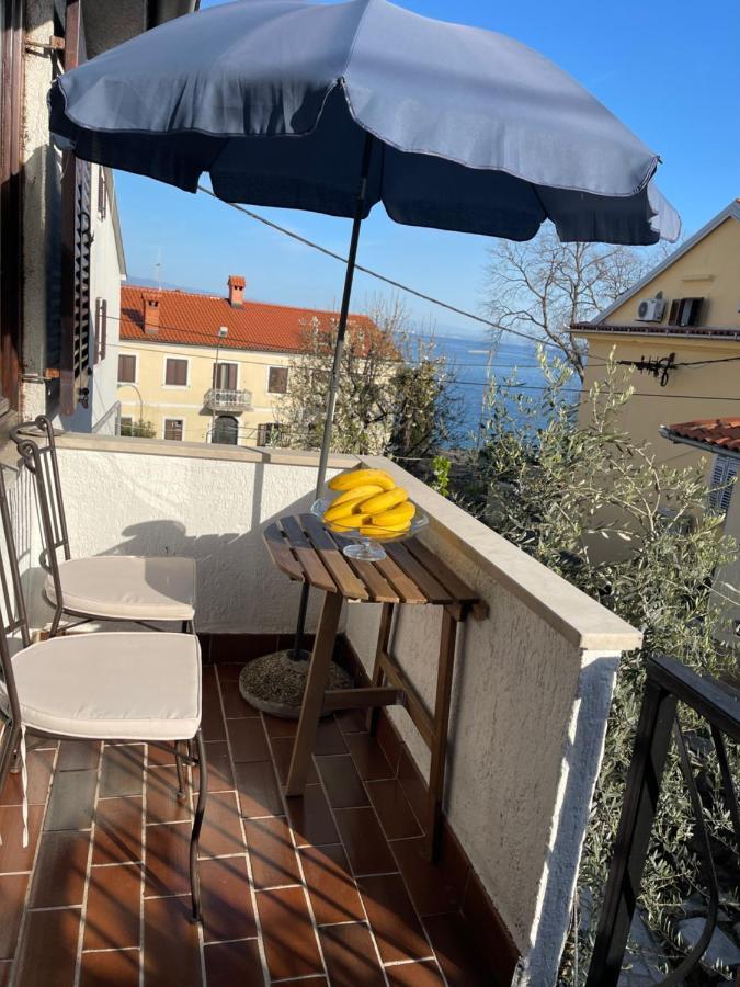 Apartments Matacin With Sea View Opatija Exterior foto